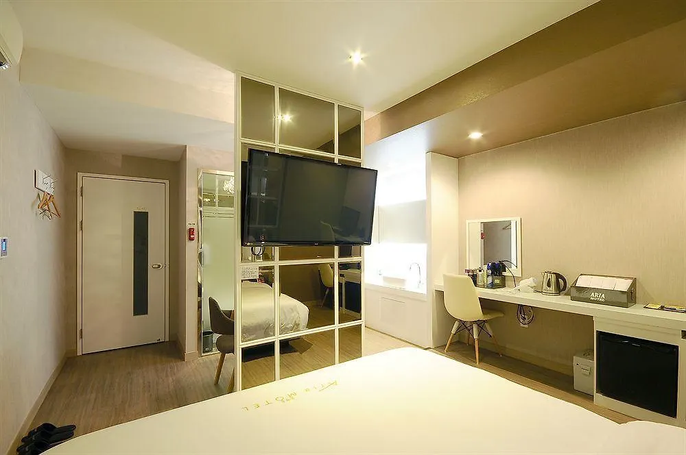 Boutique Hotel Aria Nampo Busan