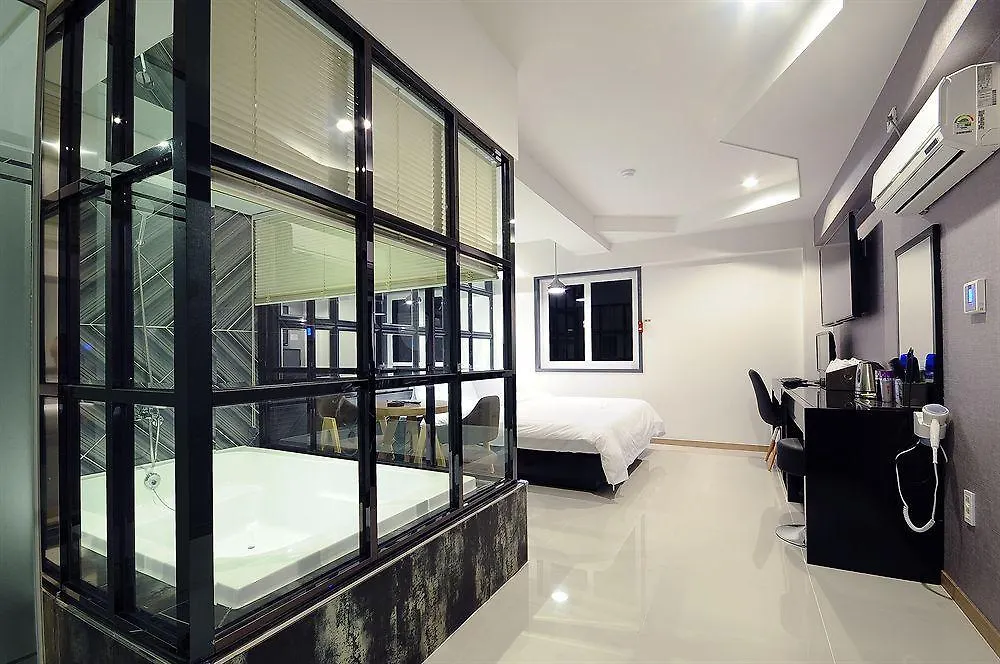 ***  Boutique Hotel Aria Nampo Busan South Korea
