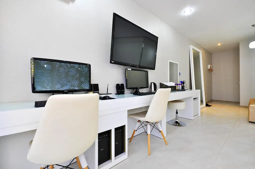 Boutique Hotel Aria Nampo Busan