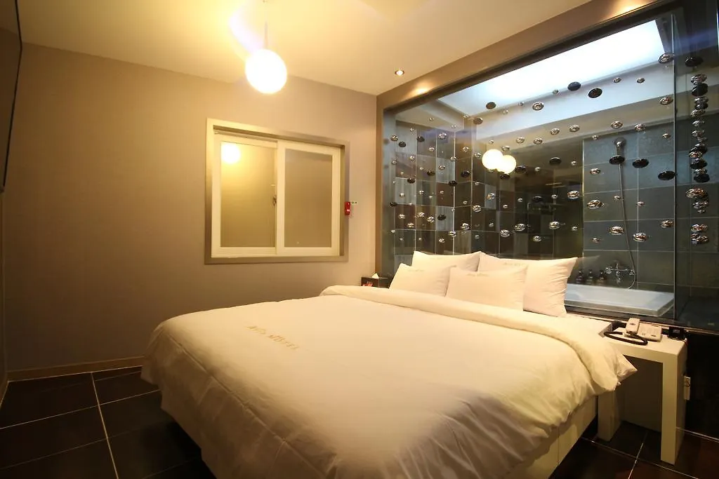 Boutique Hotel Aria Nampo Busan