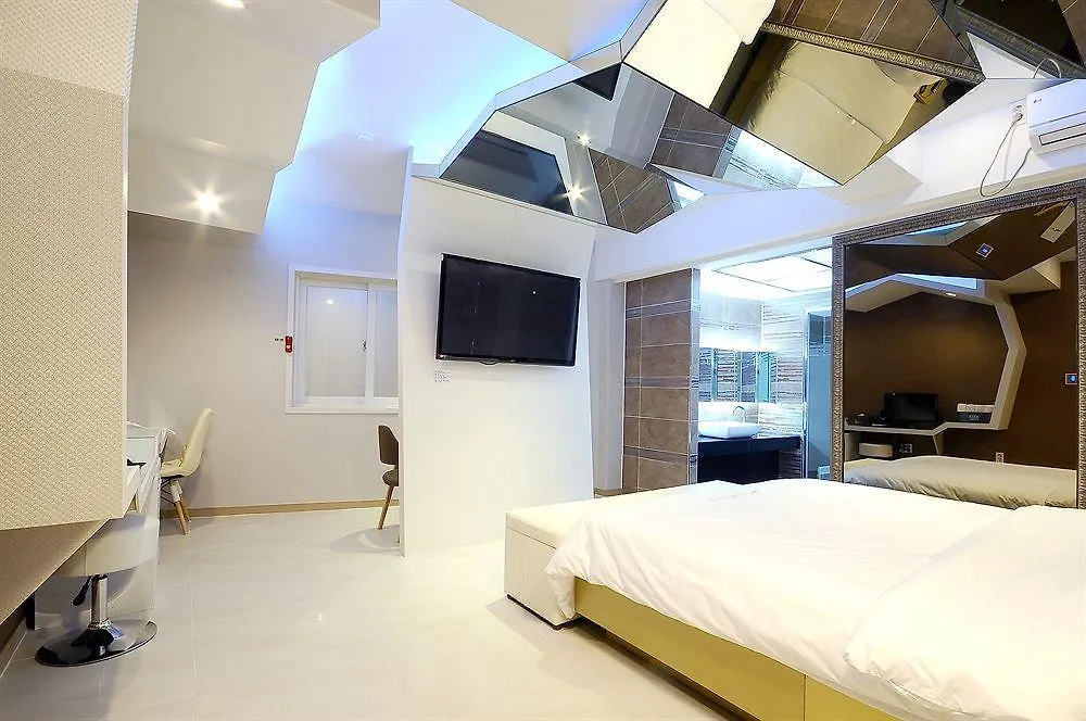 Boutique Hotel Aria Nampo Busan