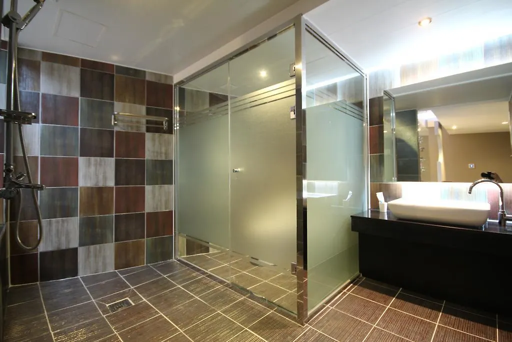 Boutique Hotel Aria Nampo Busan 3*,  South Korea