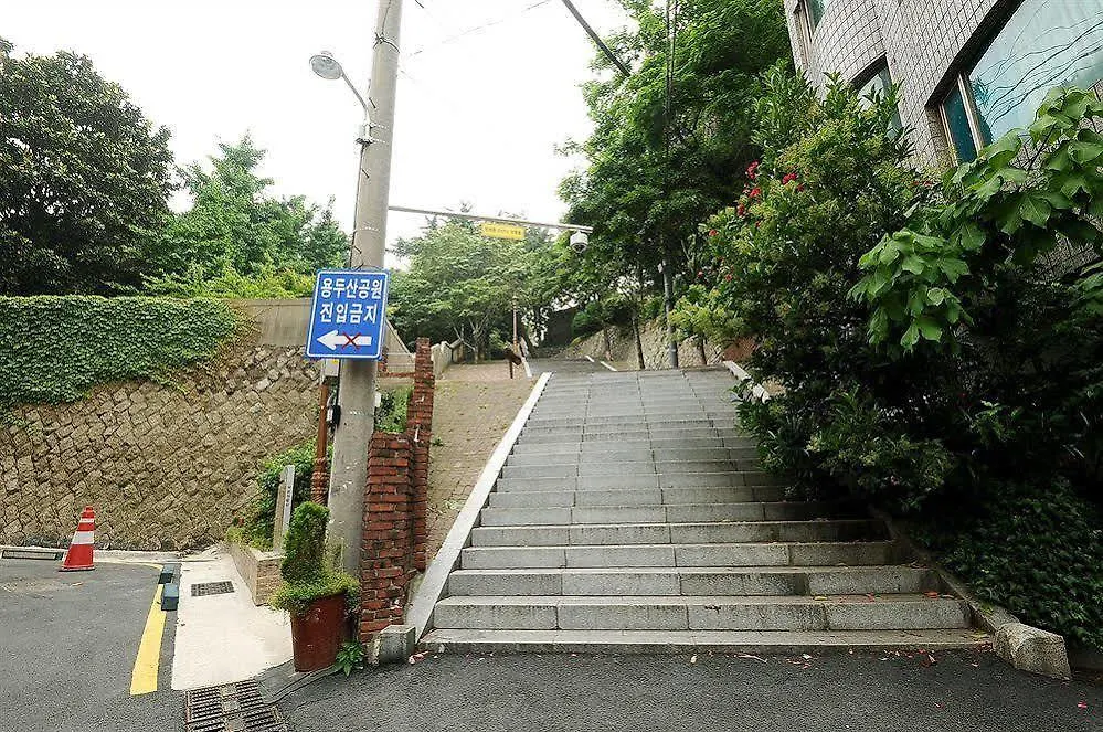 Boutique Hotel Aria Nampo Busan 3*,  South Korea